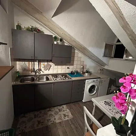 Bodoni Star Apartamento